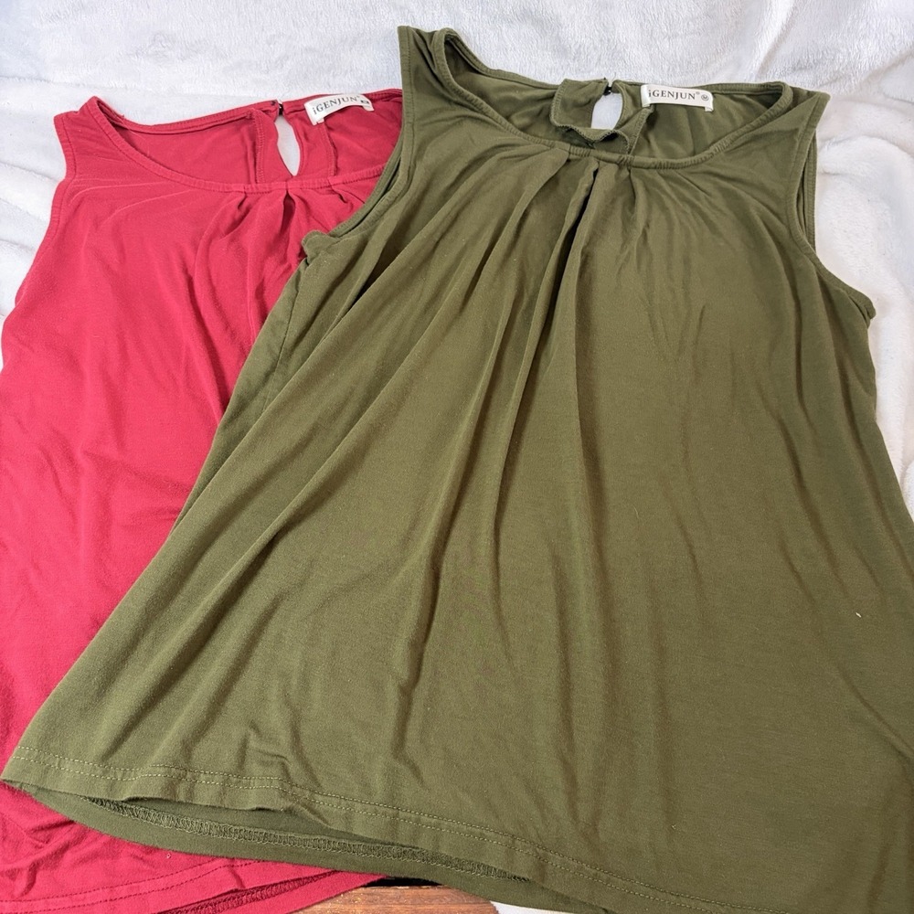 iGENJUN Keyhole Back Sleeveless Swing Blouse Med Lot Of 2 Flowy Layer Casual EUC